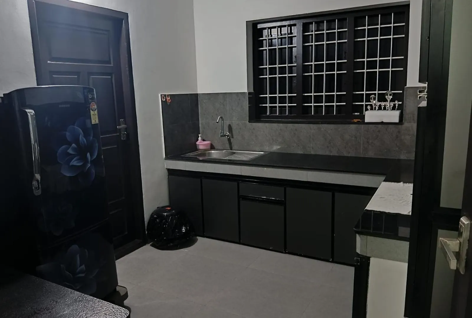 Licence To Chill Homestay Villa Poovar
