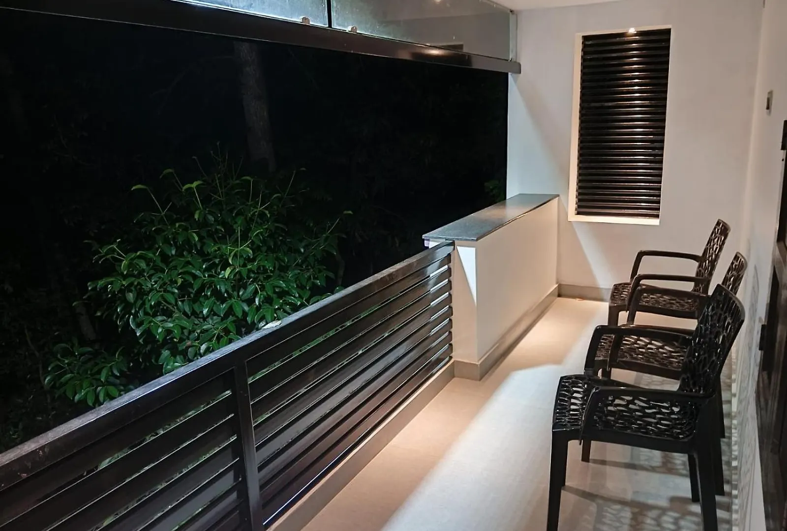 Licence To Chill Homestay Villa Poovar