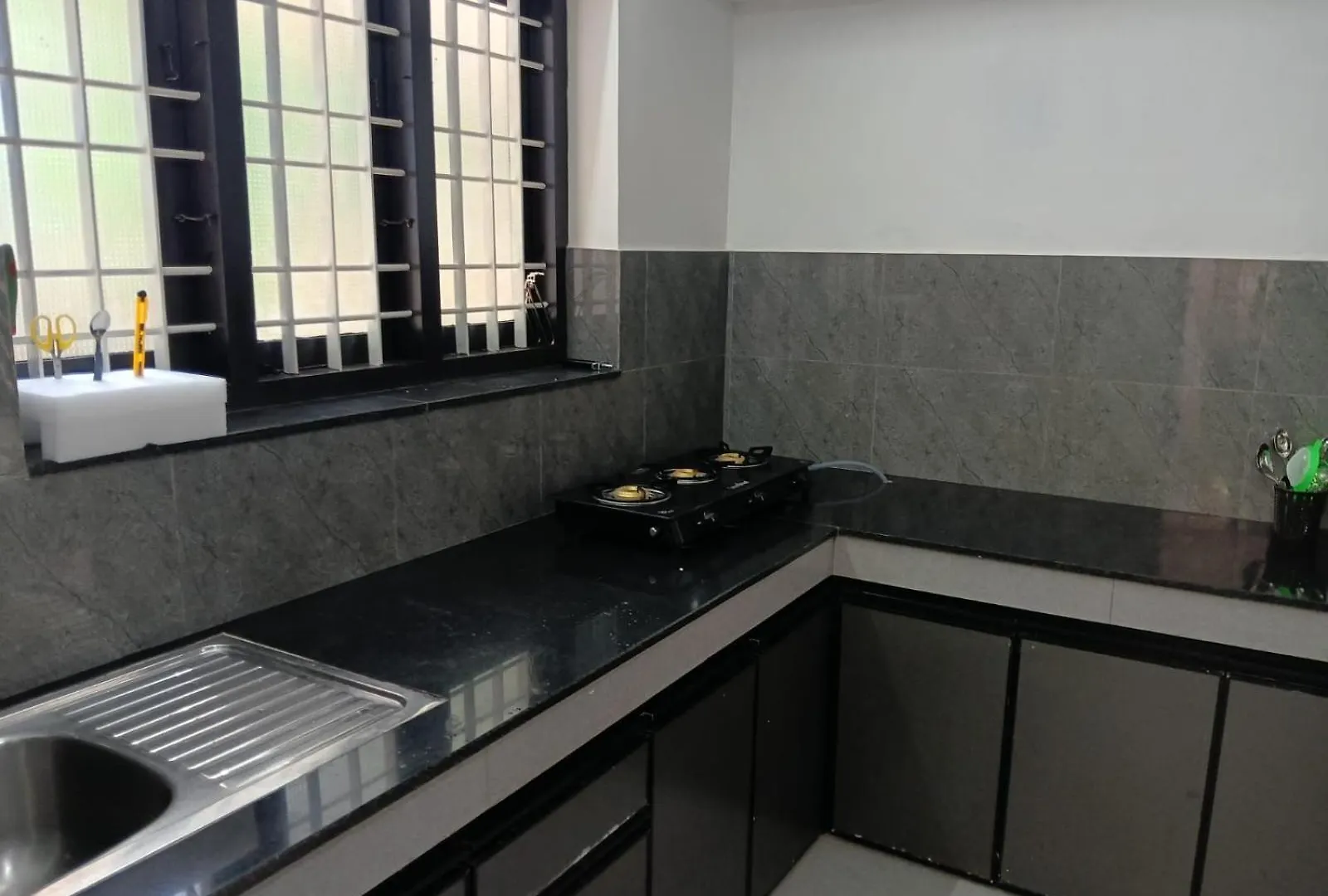 Licence To Chill Homestay Villa Poovar