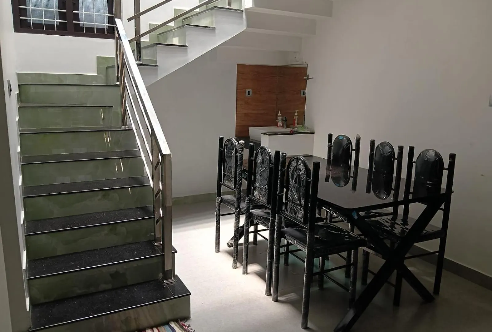 Licence To Chill Homestay Villa Poovar